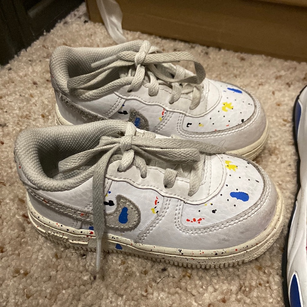 Paint splash forces